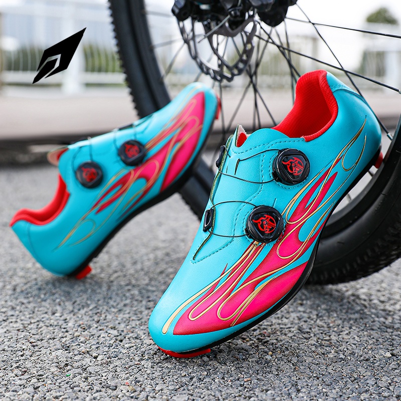 クリップレスサイクリングシューズ、フラットペダルシューズ、メ - Cycling Commuter Shoes のレビューと価格