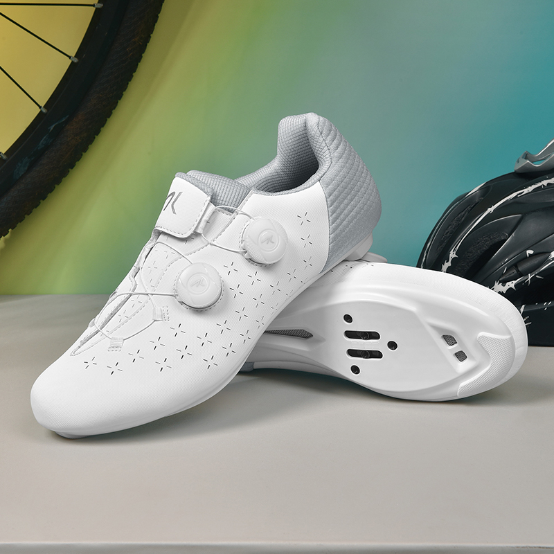 男性 MTB サイクリングシューズ 2026 プロフェッショ - Cycling Commuter Shoes のレビューと価格